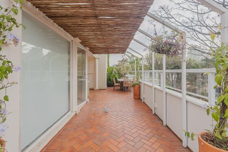 Apartamento à venda com 240m², 3 quartos e 3 vagasTerraço