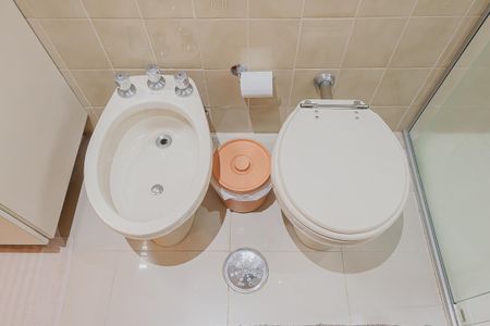 Apartamento à venda com 240m², 3 quartos e 3 vagasBanheiro