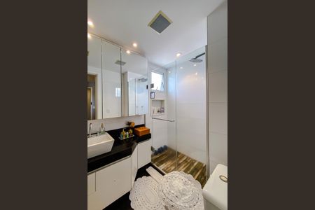 Apartamento à venda com 137m², 3 quartos e 2 vagasBanheiro da Suíte 3