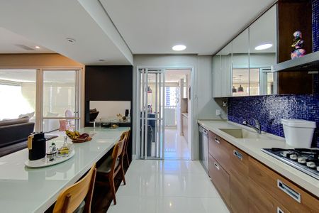 Apartamento à venda com 137m², 3 quartos e 2 vagasCozinha