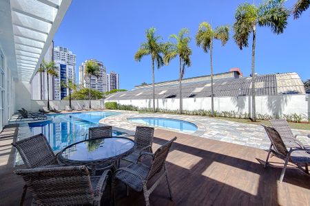 Apartamento à venda com 137m², 3 quartos e 2 vagasÁrea comum - Piscina