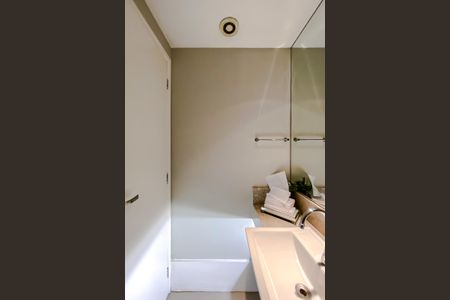 Apartamento à venda com 137m², 3 quartos e 2 vagasLavabo