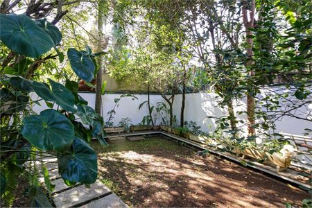 Casa à venda com 438m², 3 quartos e 7 vagas