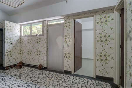 Casa à venda com 438m², 3 quartos e 7 vagas