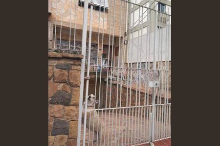 Casa à venda com 221m², 3 quartos e 2 vagas