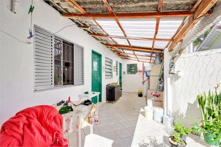 Casa à venda com 3 quartos, 120m² em Jardim Caravelas, São Paulo