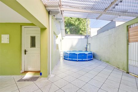Casa à venda com 3 quartos, 120m² em Jardim Caravelas, São Paulo