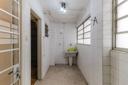 Apartamento à venda com 140m², 3 quartos e 1 vagaÁrea de Serviço