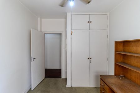 Apartamento à venda com 140m², 3 quartos e 1 vagaQuarto 2