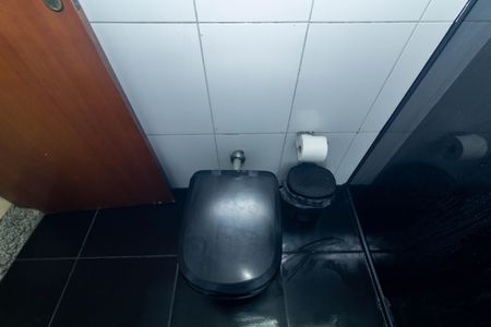 Casa à venda com 122m², 3 quartos e 2 vagasBanheiro 1