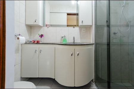 Apartamento à venda com 92m², 3 quartos e 2 vagas Apartamento à venda com 92m², 3 quartos e 2 vagasBanheiro suíte