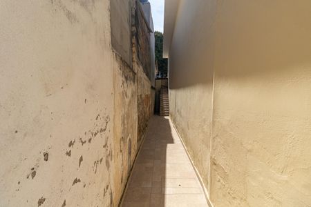 Casa para alugar com 120m², 3 quartos e 2 vagas Casa para alugar com 120m², 3 quartos e 2 vagasCorredor