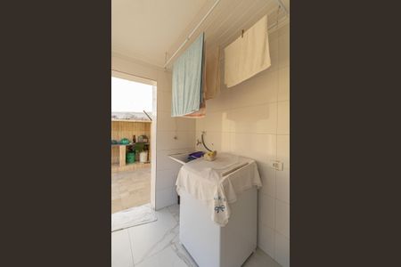 Casa para alugar com 120m², 3 quartos e 2 vagas Casa para alugar com 120m², 3 quartos e 2 vagasÁrea de Serviço