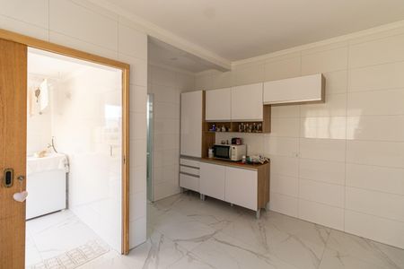 Casa para alugar com 120m², 3 quartos e 2 vagas Casa para alugar com 120m², 3 quartos e 2 vagasCozinha