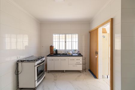 Casa para alugar com 120m², 3 quartos e 2 vagas Casa para alugar com 120m², 3 quartos e 2 vagasCozinha