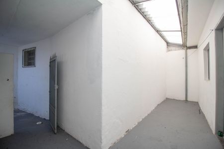 Casa para alugar com 70m², 1 quarto e sem vagaQuintal