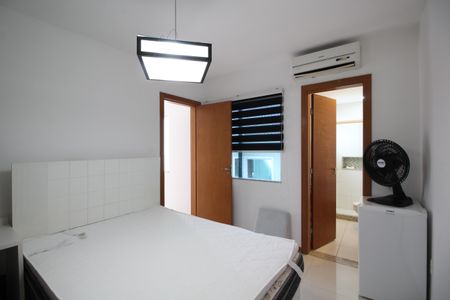 Casa de condomínio à venda com 144m², 3 quartos e 2 vagasSuíte 1