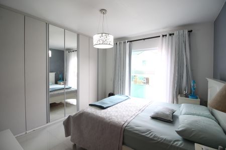 Casa de condomínio à venda com 144m², 3 quartos e 2 vagasSuíte 3