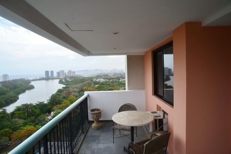 Apartamento à venda com 84m², 2 quartos e 1 vagaVaranda