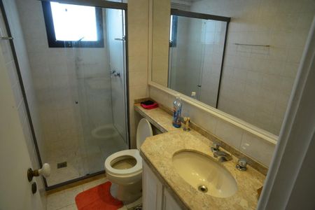 Apartamento à venda com 84m², 2 quartos e 1 vagaBanheiro Social