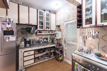 Apartamento à venda com 55m², 2 quartos e 1 vagaCozinha e Área de Serviço