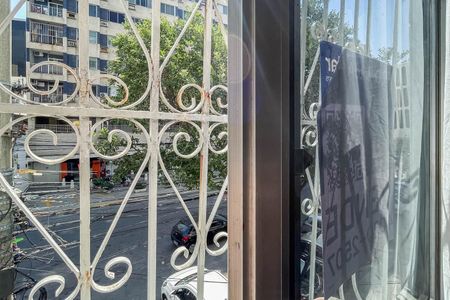 Apartamento à venda com 55m², 2 quartos e 1 vagaPlaquinha