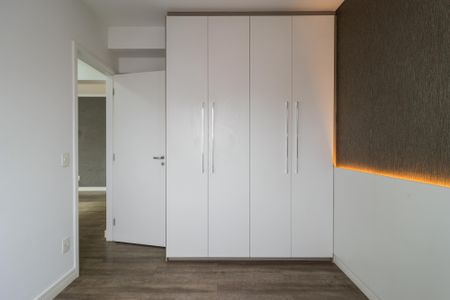 Apartamento à venda com 75m², 2 quartos e 2 vagasQuarto 