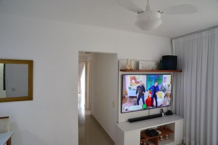 Apartamento à venda com 77m², 3 quartos e 1 vagaSala