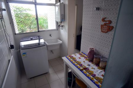 Apartamento à venda com 77m², 3 quartos e 1 vagaÁrea de Serviço