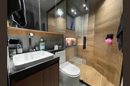 Casa à venda com 140m², 3 quartos e 2 vagasBanheiro da Suíte master