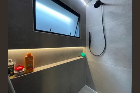 Casa à venda com 140m², 3 quartos e 2 vagasBanheiro Social