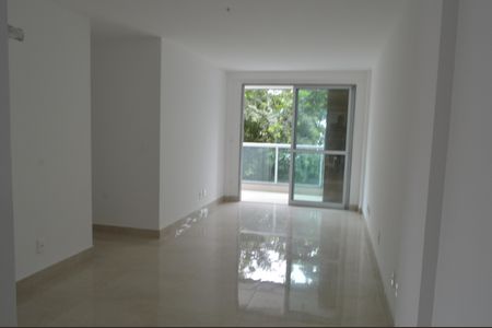 Apartamento à venda com 68m², 2 quartos e 1 vagaSala