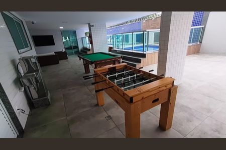 Apartamento à venda com 68m², 2 quartos e 1 vagaÁrea comum