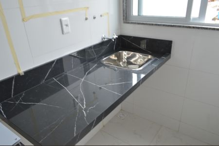 Apartamento à venda com 68m², 2 quartos e 1 vagaÁrea de Serviço