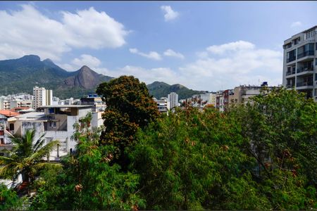 Apartamento à venda com 90m², 2 quartos e 1 vagaQuarto