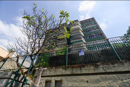 Apartamento à venda com 90m², 2 quartos e 1 vagaFachada