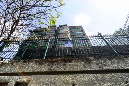 Apartamento à venda com 90m², 2 quartos e 1 vagaFachada