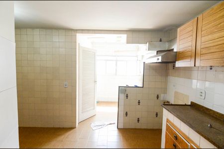 Apartamento à venda com 90m², 2 quartos e 1 vagaCozinha