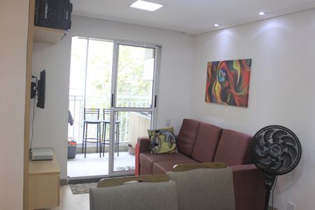 Sala de apartamento para alugar com 3 quartos, 65m² em Vila Itapegica, Guarulhos