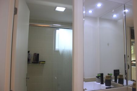 Apartamento à venda com 65m², 3 quartos e 1 vagaBanheiro social 