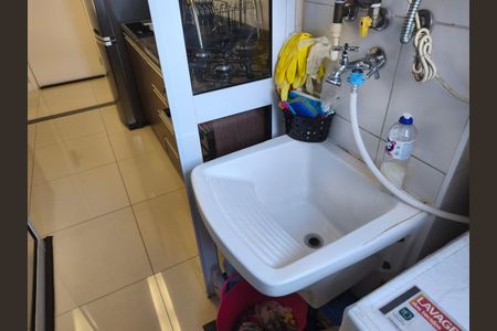 Apartamento à venda com 64m², 2 quartos e 1 vaga Apartamento à venda com 64m², 2 quartos e 1 vagaÁrea de Serviço