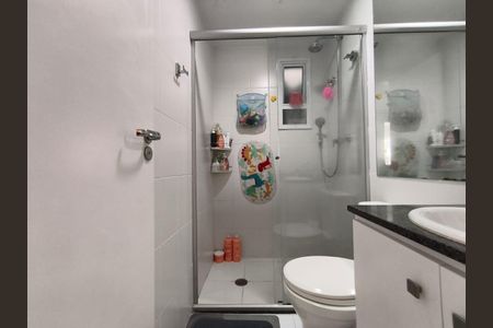 Apartamento à venda com 64m², 2 quartos e 1 vaga Apartamento à venda com 64m², 2 quartos e 1 vagaBanheiro