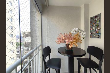 varanda de apartamento à venda com 2 quartos, 64m² em Cambuci, São Paulo