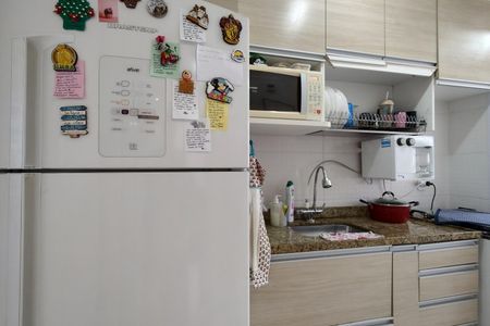 Apartamento à venda com 58m², 2 quartos e 1 vagaCozinha - Armários