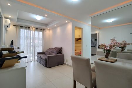 Apartamento à venda com 58m², 2 quartos e 1 vagaSala