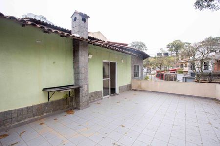 Casa para alugar com 355m², 5 quartos e 4 vagasVaranda