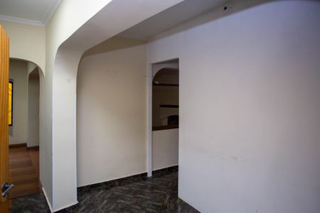 Casa para alugar com 355m², 5 quartos e 4 vagasHall