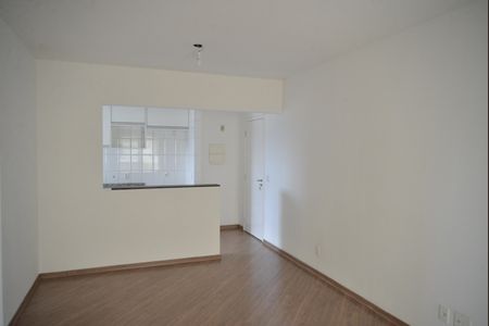Sala de apartamento à venda com 3 quartos, 77m² em Campestre, Santo André