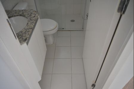 Apartamento à venda com 77m², 3 quartos e 2 vagasBanheiro Social