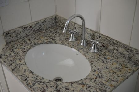 Apartamento à venda com 77m², 3 quartos e 2 vagasBanheiro Social